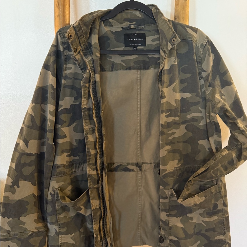 Lucky Brand Green and Brown Camo Light Jacket